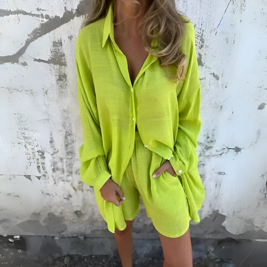 Nora | Bluse- og shortssett